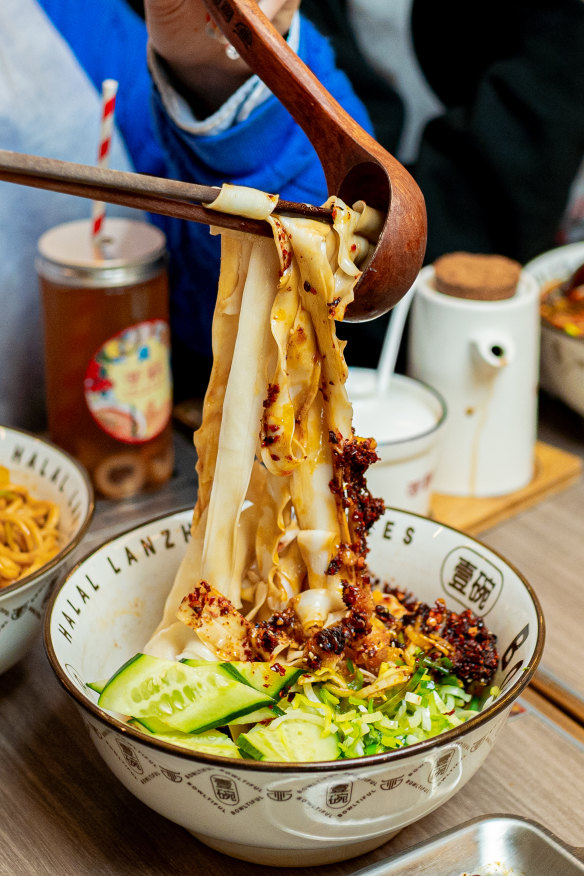 Thick noodles at Bowltiful.