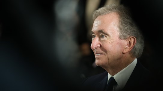 Inside Bernard Arnault's private work lunches with his 5 kids: why the  world's richest man and billionaire CEO of LVMH has monthly strategy  meetings with his 'nepo baby' would-be successors