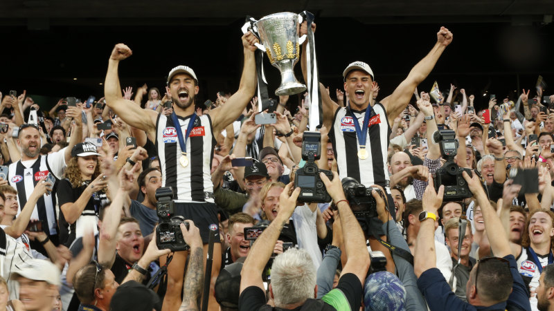 Collingwood in danger of proving the dream of back-to-back flags can turn ugly