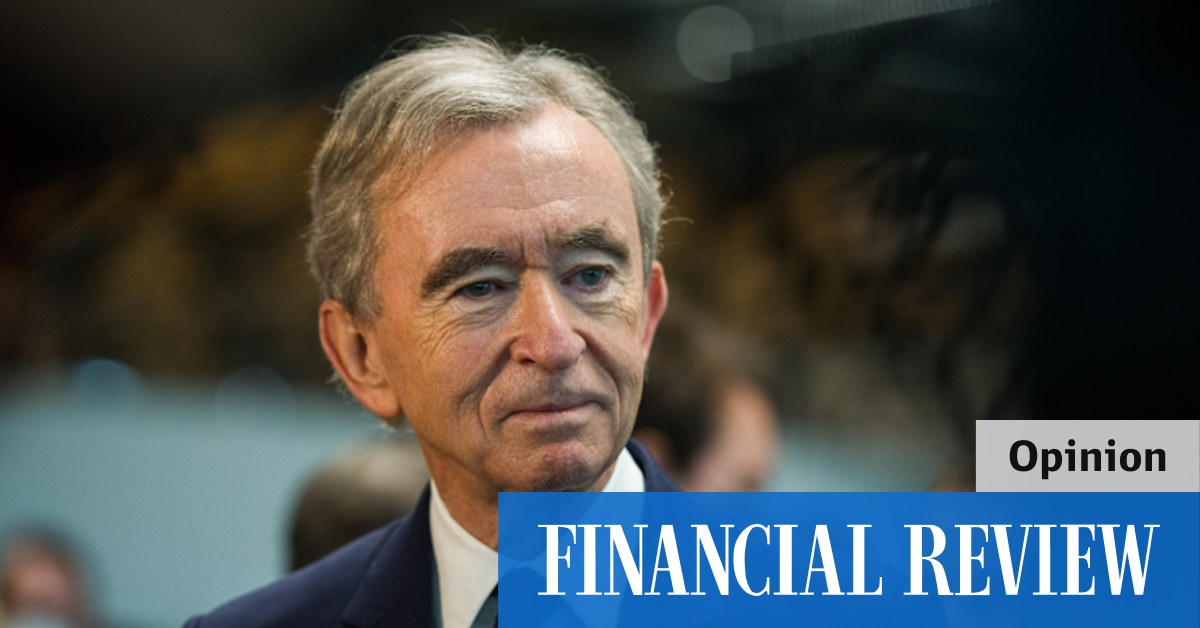 LVMH CEO Bernard Arnault wins bid to stay on until he is 80, not ready to name successor - Vimarsana News