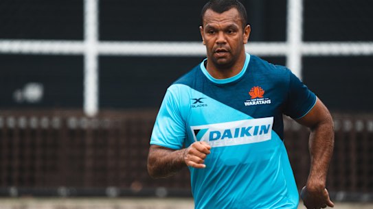 Kurtley Beale back in action at Waratahs training. 