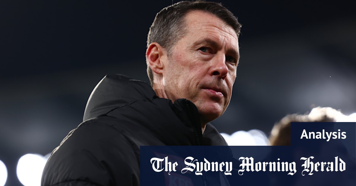 Collingwood have the wobbles. They have three weeks to shake them off