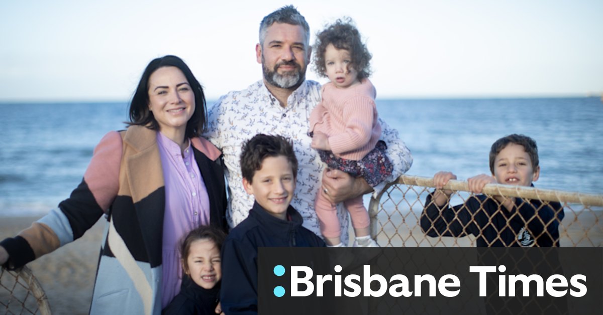 Employment status in Australian families: More mothers are returning to full-time work while the majority of fathers work full-time - Vimarsana News
