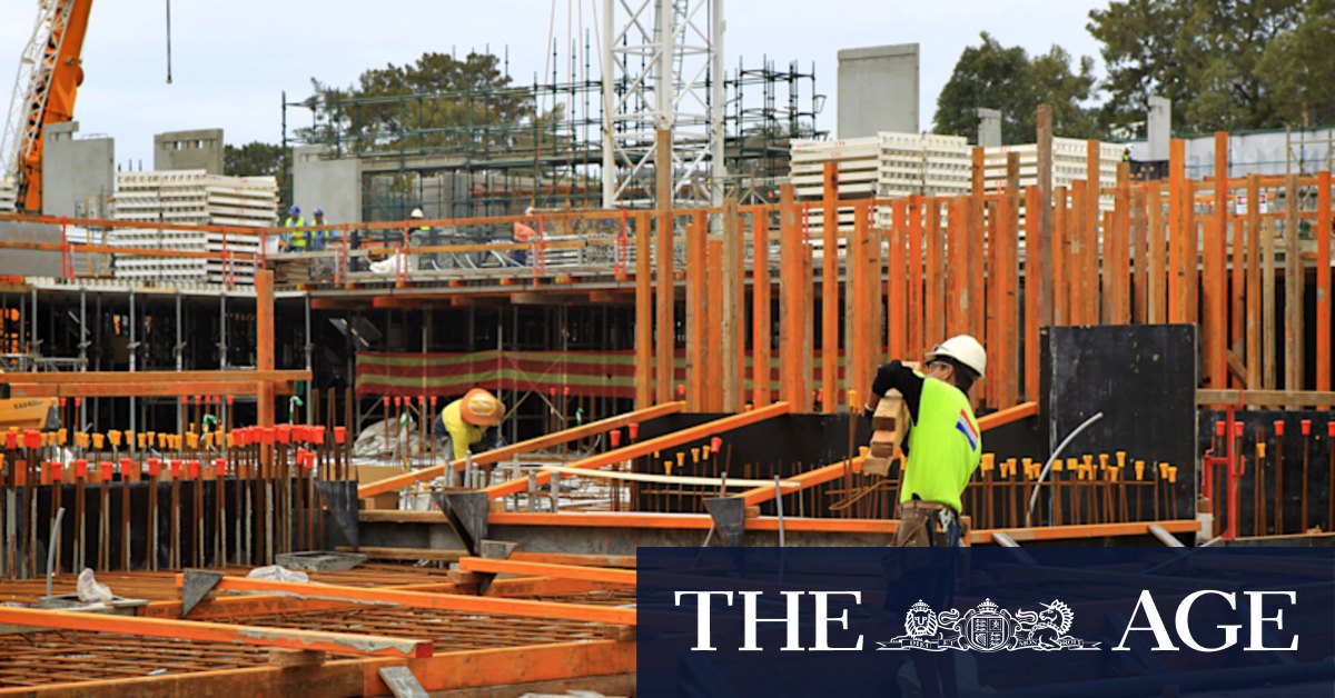 Councils want powers to take on private certifiers amid building site complaints - Vimarsana News