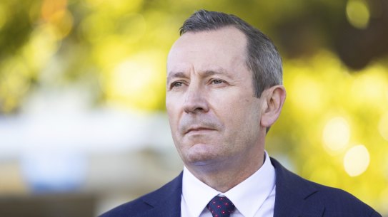 Mark McGowan must follow federal Labor’s lead, Pettit said.