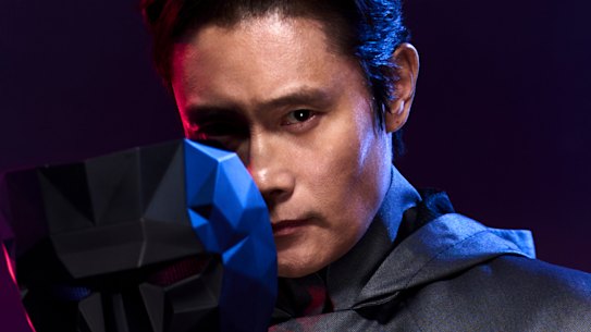 Lee Byung-hun as Frontman