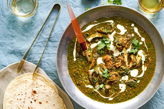 Swipe hot naan through this soothing chicken saag.