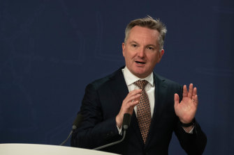 Federal Energy Minister Chris Bowen rejected a suggestion that coal was a short-term fix to the energy crisis. 