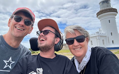 Dying wish: Bodhi Boele with his father, Richard Boele, and mother, Heike Fabig.