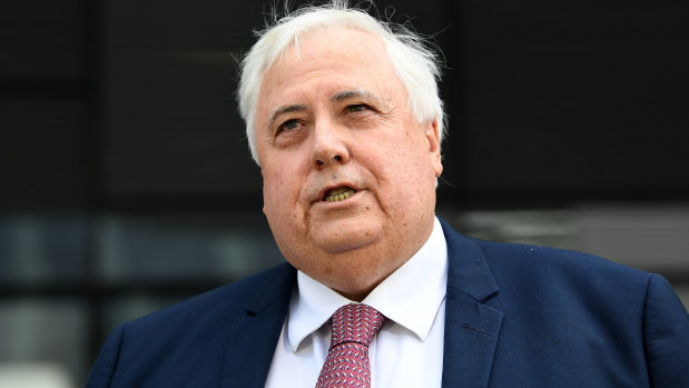 Clive Palmer has withdrawn his damages suit against Queensland Nickel liquidators. 