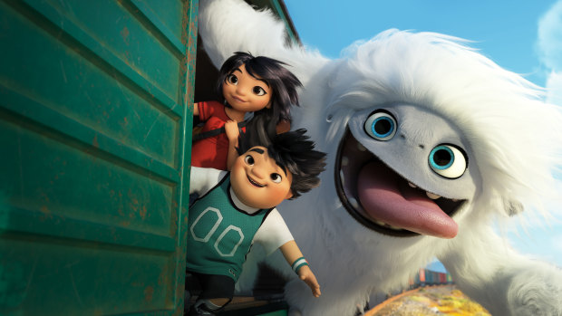 Yi (Chloe Bennet), Peng (Albert Tsai) and Everest the Yeti in  Abominable.