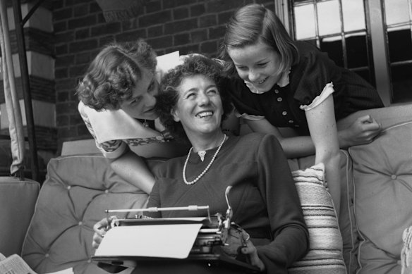 Enid Blyton with her daughters Gillian (left) and Imogen, in 1949.