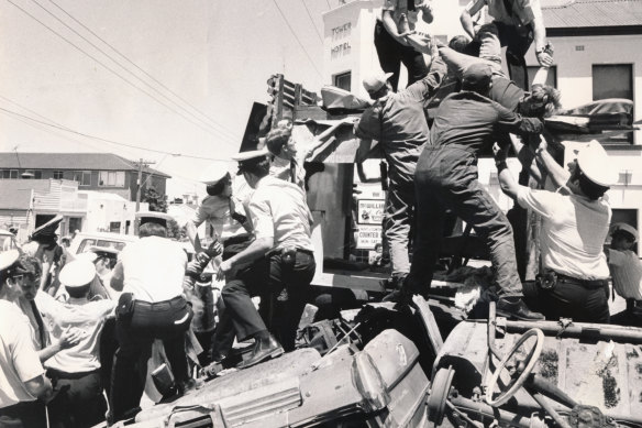 A demonstration against the building of the Eastern Freeway in 1977. 