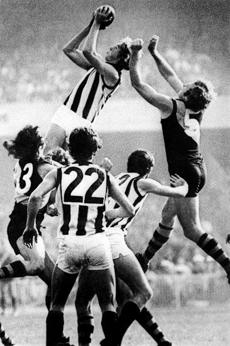 Collingwood’s Billy Picken in action in 1974. He came from the “football factory”.