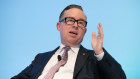 Qantas boss Alan Joyce wants reopening to be tied to vaccine availability.