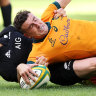 Banks pushing for Wallabies role against England despite Japan deal
