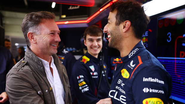 Ricciardo takes De Vries’s seat at AlphaTauri for rest of F1 season