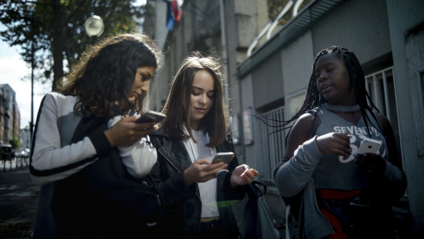 Many schools in France already ban smartphones.