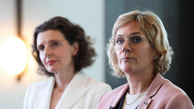 Australia news LIVE: Teals to form new party; ASIO boss criticises terror threat level