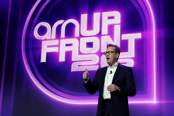 Michael Stephenson aportó el glamour de la televisión al primer upfront de ARN.