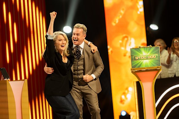 Sandra Sully on a recent celebrity jackpost special of Deal or No Deal, now airing at 7pm on Ten.