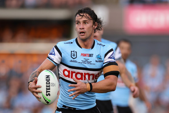 Sharks halfback Nicho Hynes.