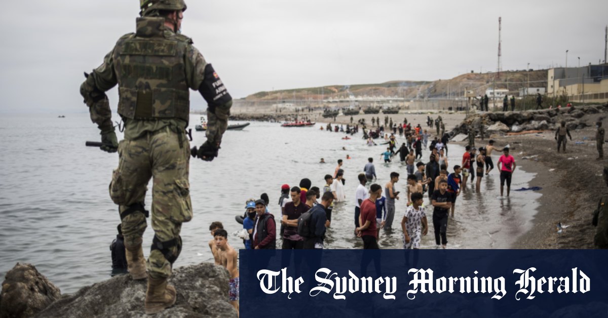 African migrants swim to Ceuta sparking diplomatic row