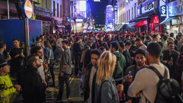 London pubs remain open as infections rise across Europe.
