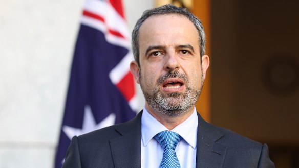 Australian Medical Association president Omar Khorshid says the reality is governments might always take different approaches.