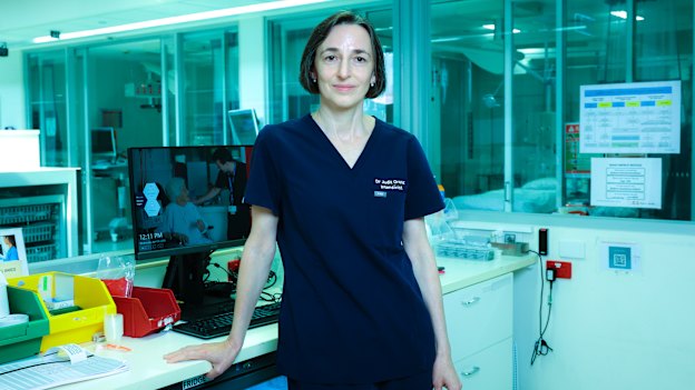 Dr Judit Orosz gave the green light for Reyes to be flown to The Alfred while on ECMO.