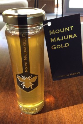  Mount Majura Gold honey is perfect for a gift. 