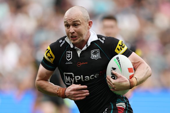 Dylan Edwards will undergo knee and shoulder surgery.