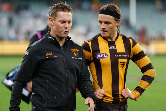 Hawthorn coach Sam Mitchell and Jack Ginnivan.