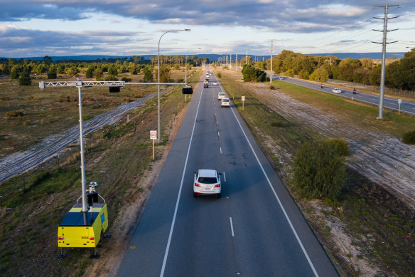 The new speed cameras will also monitor whether drivers are wearing seatbelts or using mobile phones.