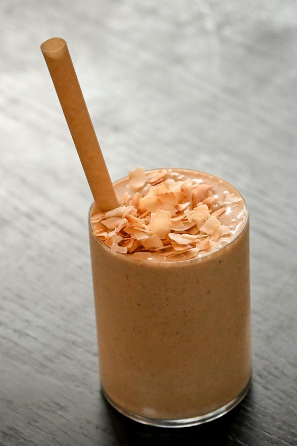 A Saint Haven Inner Vitality Marieke smoothie.