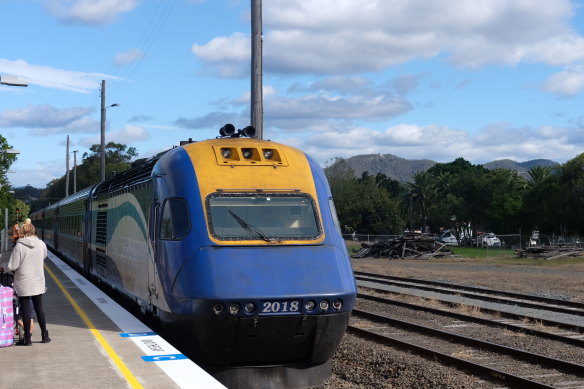 The XPT train pulls into Wauchope station on the way to Casino, via Grafton.