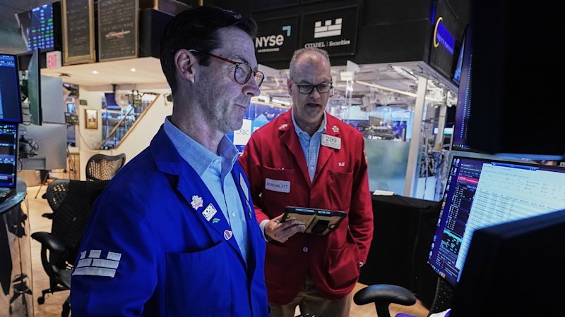 ASX set to rise, oil drops as Middle East tensions ease