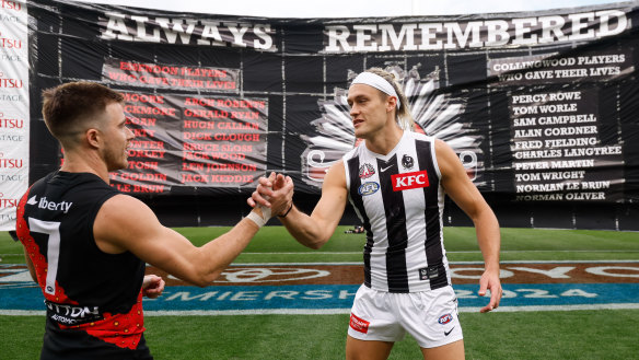 Collingwood fight their way back at the ’G; Pendlebury reaches 10,000 career possessions
