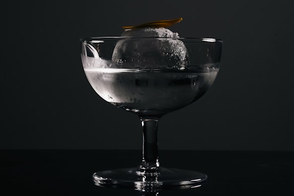 A sake-based cocktail at Bar Kaeru.