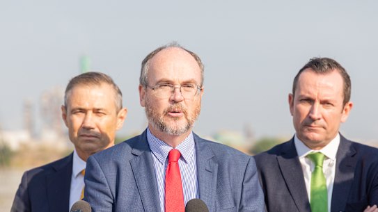 No child labour: WA's 'ethical supply chain' for lithium batteries