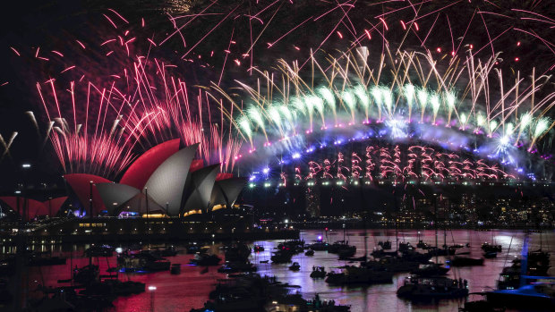 RFS expected to give Sydney's New Year's Eve fireworks the go-ahead