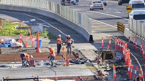 West Gate Tunnel works are behind schedule.