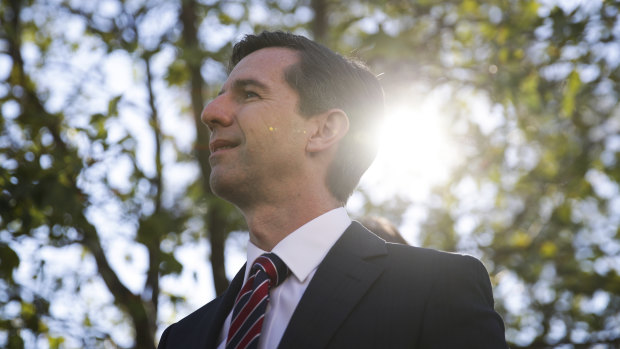 Simon Birmingham visits Alfred Deakin High School in Canberra earlier this month.