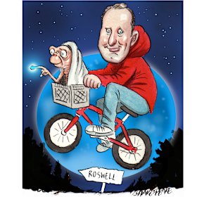 Australian author and journalist Ross Coulthart is a big thing among UFO aficionados in the United States.