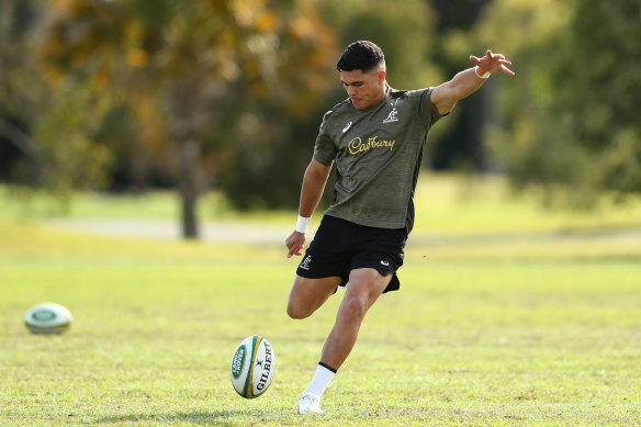 Wallabies No.10 Noah Lolesio has earned his second start at Test level. 