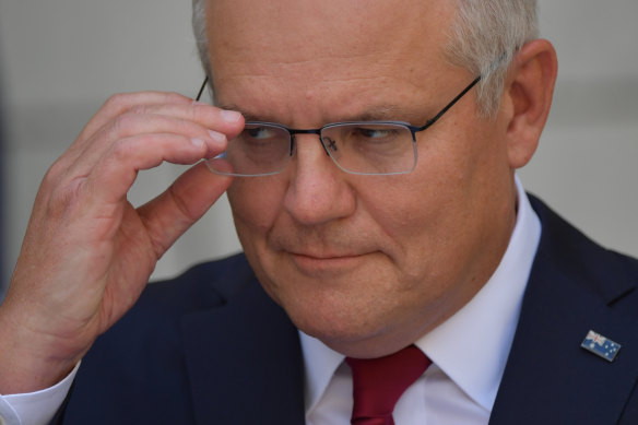 Prime Minister Scott Morrison has reportedly reprimanded Mr Kelly.