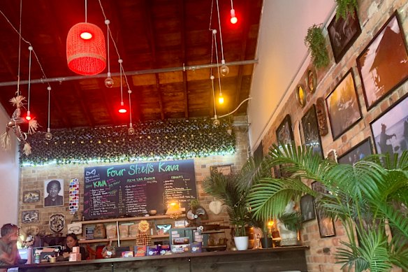Sala Quatro Conchas Kava.