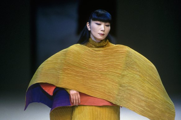 A pleated look from the Issey Miyake fall-winter 1995 ready to wear collection.