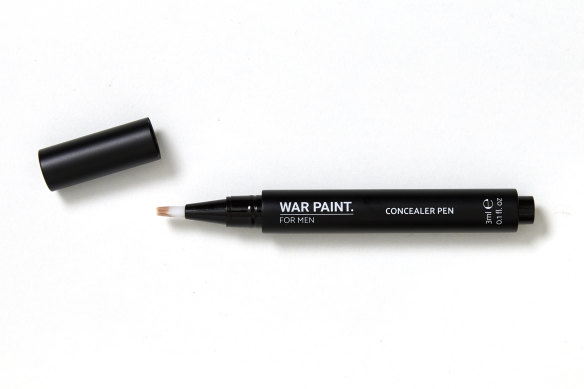 Warpaint for Men Concelealer Pen.
