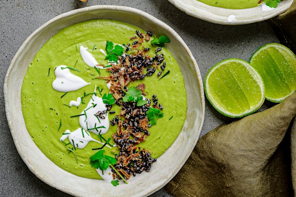 Green curry and lemongrass soup.